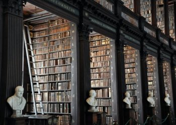 CPA – Subsequent purchaser  – Builder – Non delivery of flat – Is a consumer