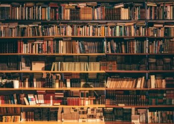 CPA – Subsequent purchaser  – Builder – Non delivery of flat – Is a consumer